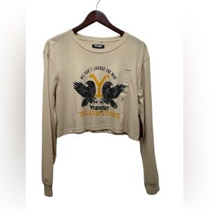 NWT Crop T-Shirt Wrangler YellowStone Women's Size S Long Sleeve Eagle Graphic.